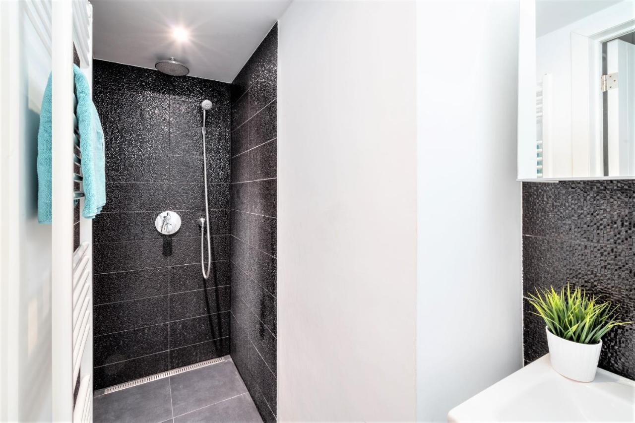 Beautiful Terrace Apartment In The Heart Of 안트베르펜 외부 사진